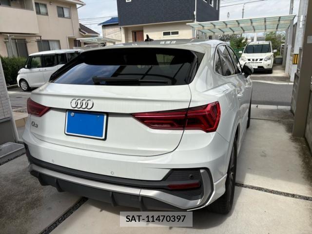 Audi Q3 2021-08 7902267-2