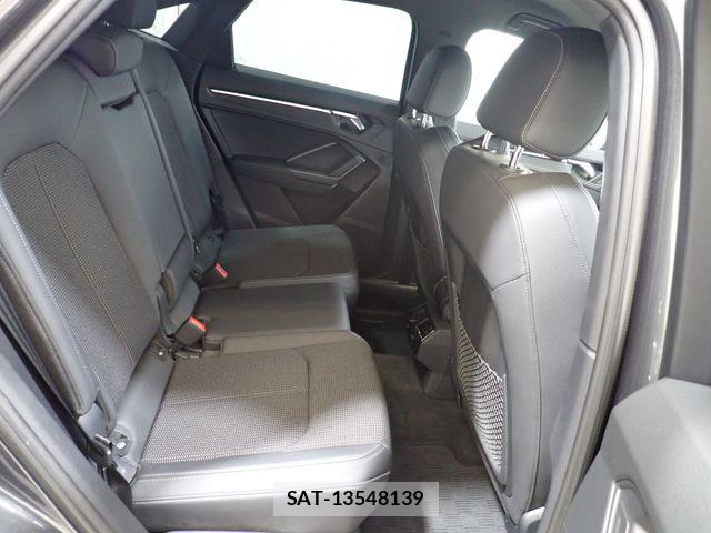 Audi Q3 2021-07 7960565-23