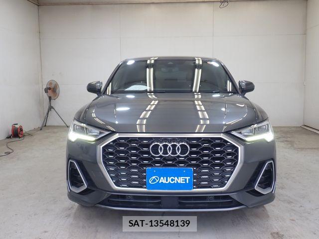 Audi Q3 2021-07 7960565-5