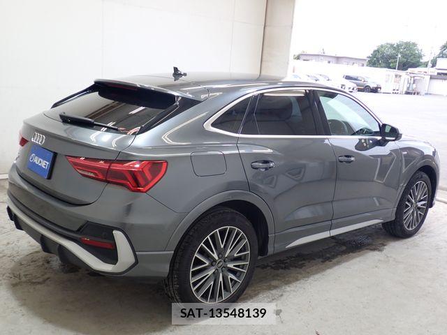 Audi Q3 2021-07 7960565-7