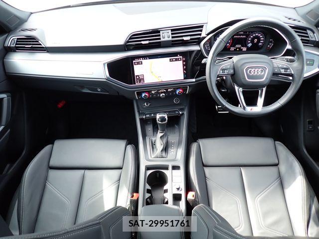 Audi Q3 2024-09 8072916-1