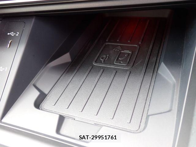 Audi Q3 2024-09 8072916-22