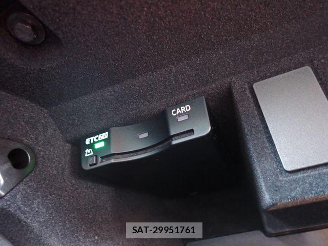 Audi Q3 2024-09 8072916-23