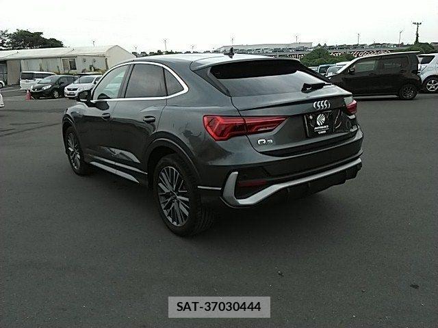 Audi Q3 2022-08 8072917-17
