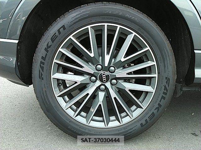 Audi Q3 2022-08 8072917-19