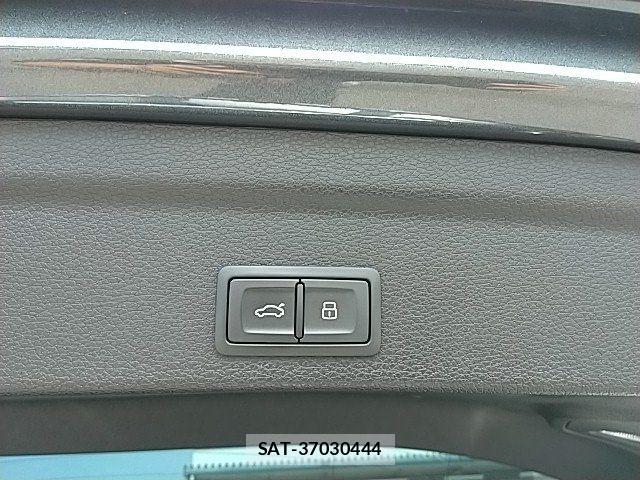 Audi Q3 2022-08 8072917-26