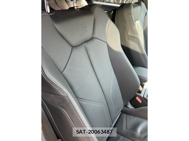 Audi Q3 2021-08 8098070-14