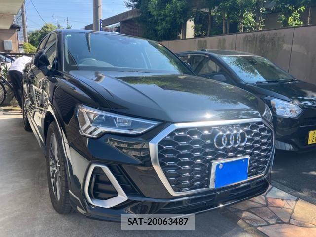Audi Q3 2021-08 8098070-1
