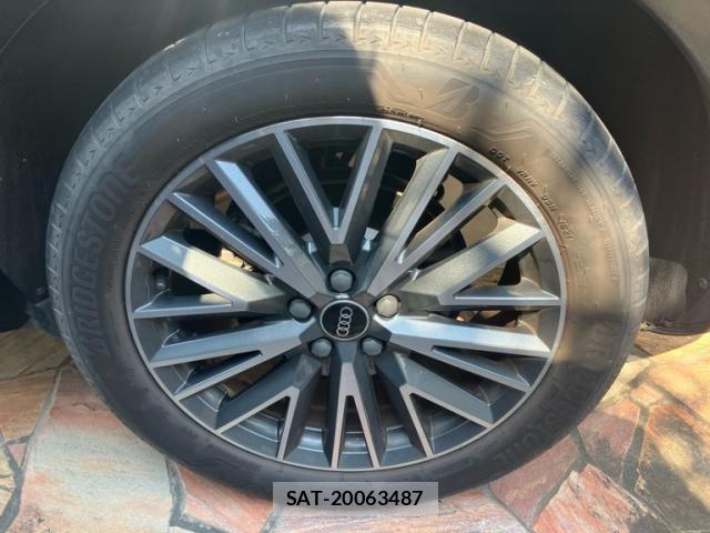 Audi Q3 2021-08 8098070-7