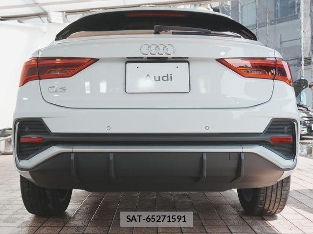 Audi Q3 2025-07 8157990-10