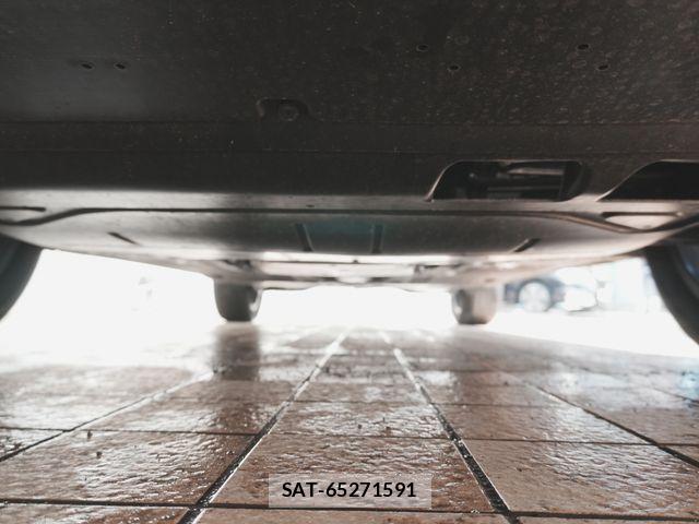 Audi Q3 2025-07 8157990-14