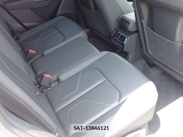 Audi Q3 2020-10 8157984-23