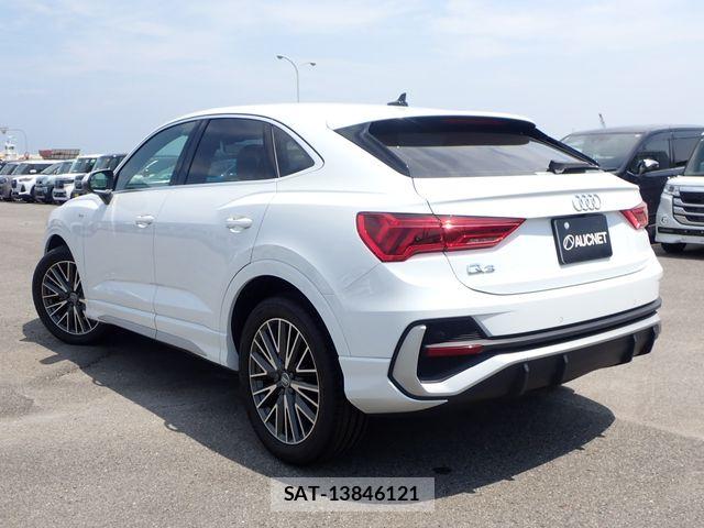 Audi Q3 2020-10 8157984-2