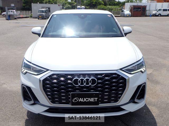 Audi Q3 2020-10 8157984-4