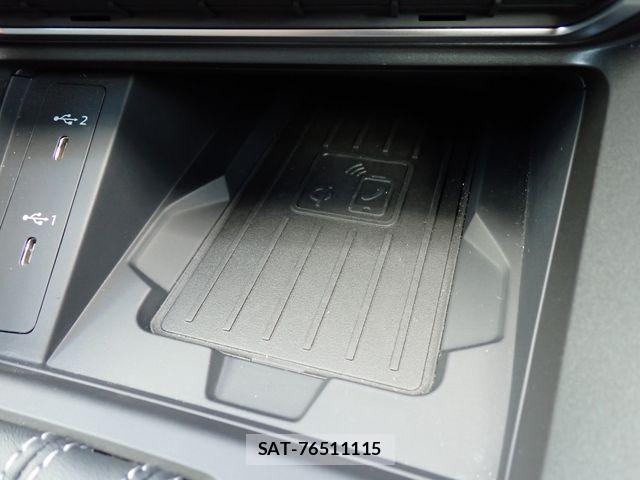 Audi Q3 2024-08 8157992-20