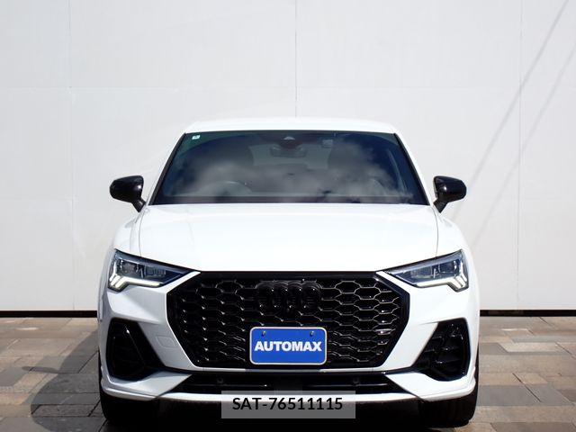 Audi Q3 2024-08 8157992-3