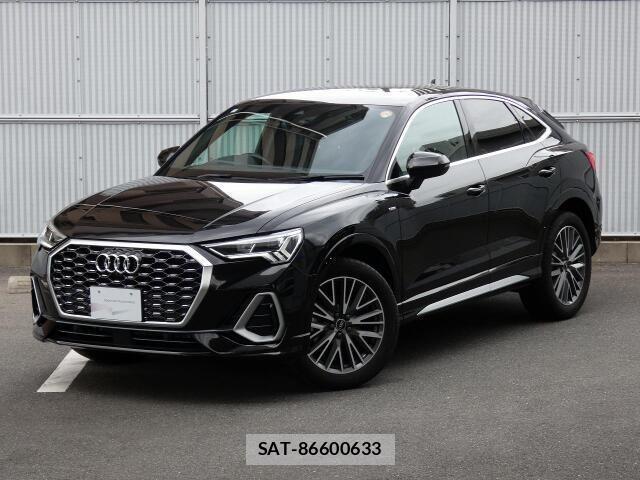 Audi Q3 2023-05 8206399-0