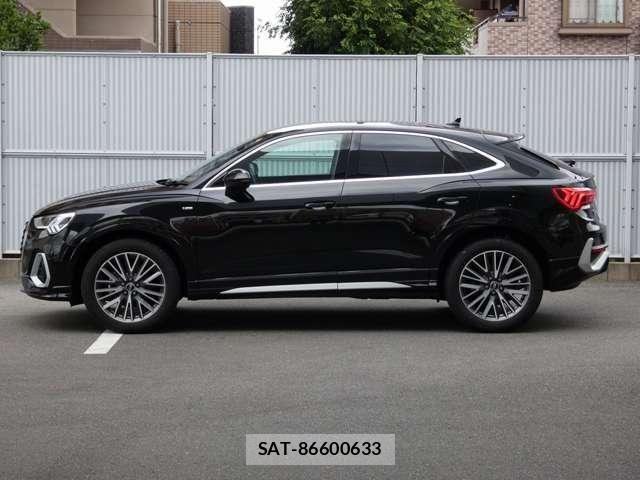 Audi Q3 2023-05 8206399-10