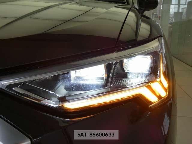 Audi Q3 2023-05 8206399-18