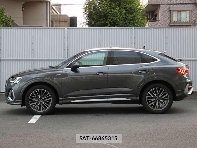 Audi Q3 2021-09 8206398-9