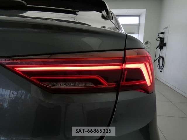 Audi Q3 2021-09 8206398-19