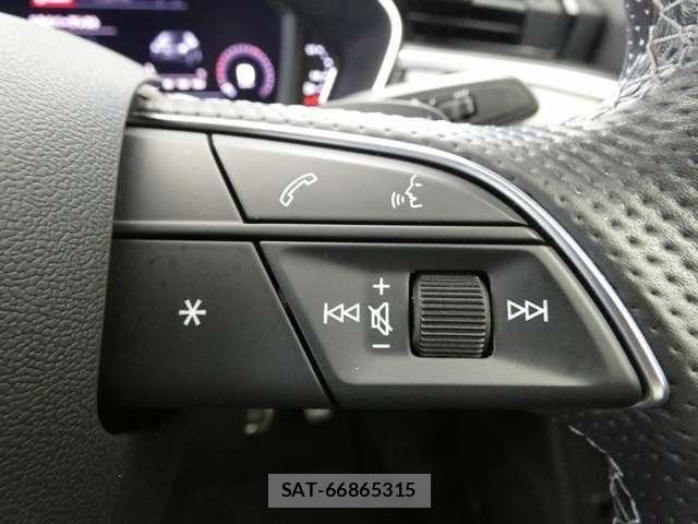 Audi Q3 2021-09 8206398-29