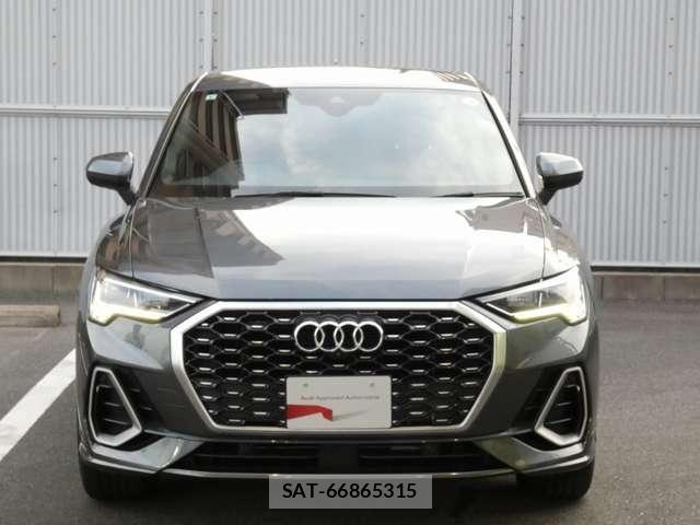 Audi Q3 2021-09 8206398-7