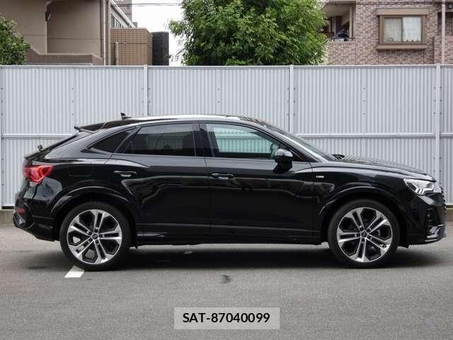 Audi Q3 2024-06 8206397-10