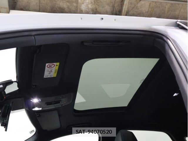 Audi Q3 2021-02 8228950-6