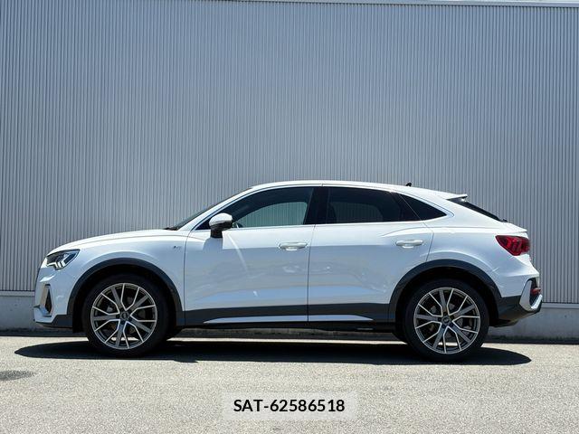 Audi Q3 2023-11 8228949-9