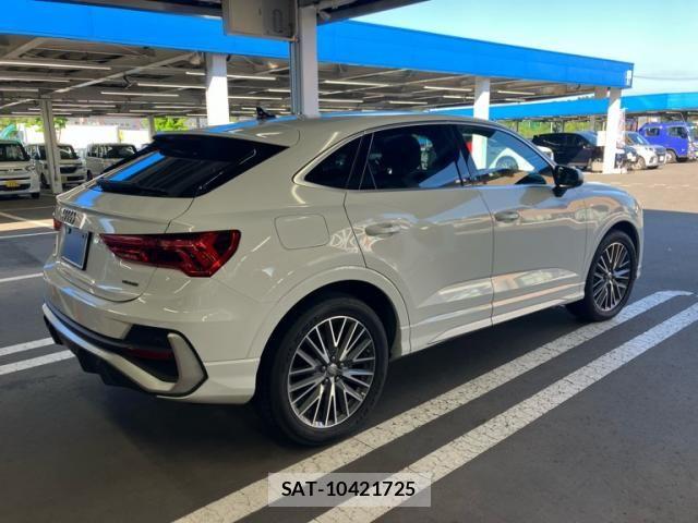 Audi Q3 2020-09 8244650-10