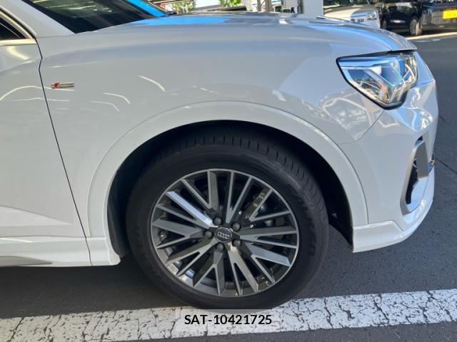Audi Q3 2020-09 8244650-7