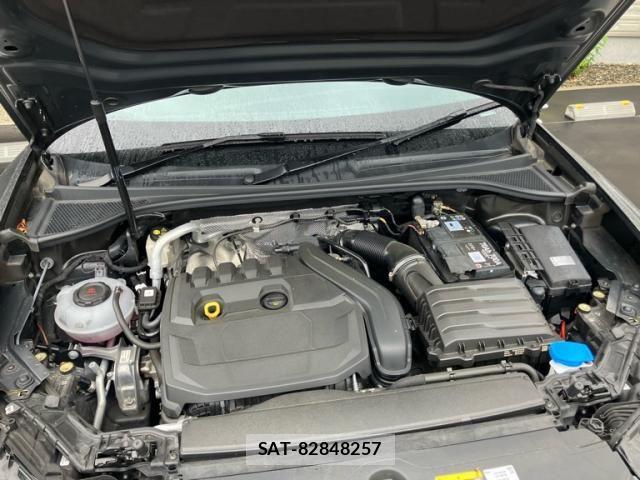 Audi Q3 2023-03 8313154-16
