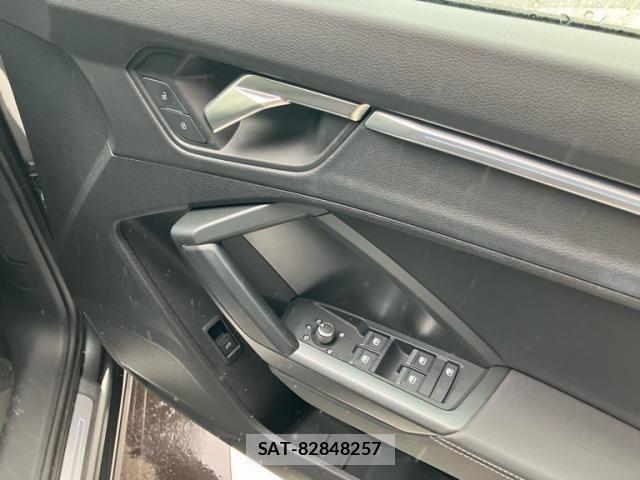 Audi Q3 2023-03 8313154-17