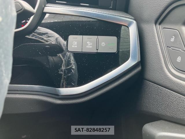 Audi Q3 2023-03 8313154-22