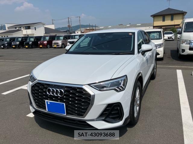 Audi Q3 2022-12 8334943-0