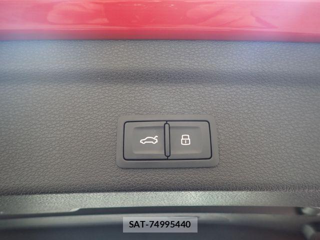 Audi Q3 2021-01 8353936-24