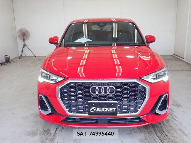 Audi Q3 2021-01 8353936-4