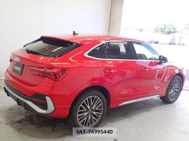 Audi Q3 2021-01 8353936-7