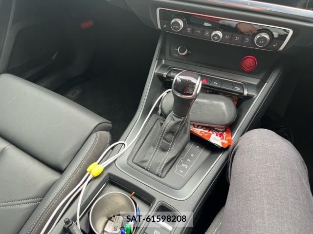 Audi Q3 2021-11 8364832-13