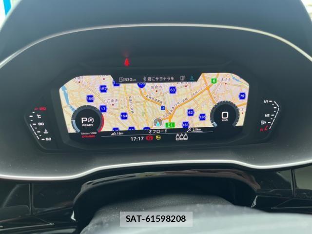 Audi Q3 2021-11 8364832-16