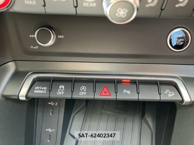 Audi Q3 2024-09 8364829-23