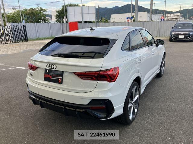 Audi Q3 2024-09 8364830-2