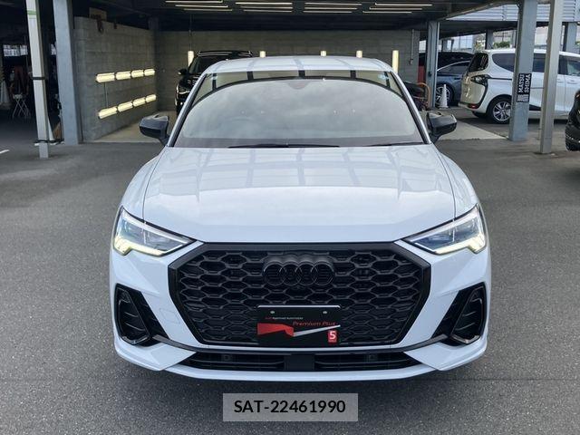 Audi Q3 2024-09 8364830-3