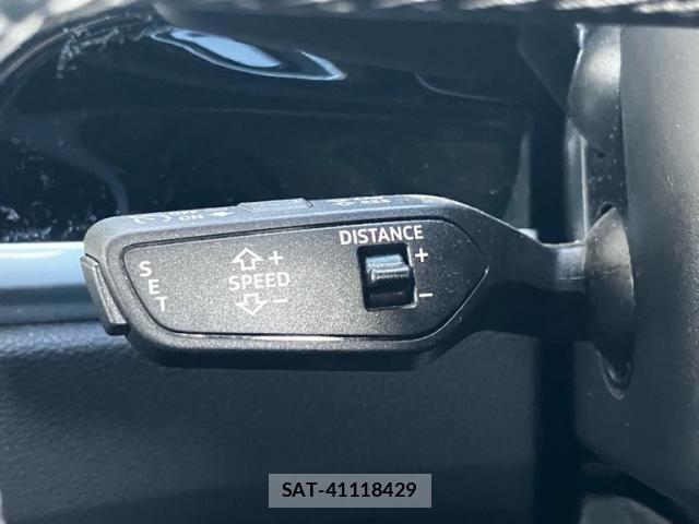 Audi Q3 2022-08 8364831-20