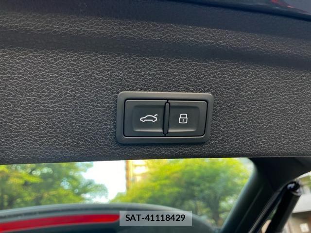 Audi Q3 2022-08 8364831-22