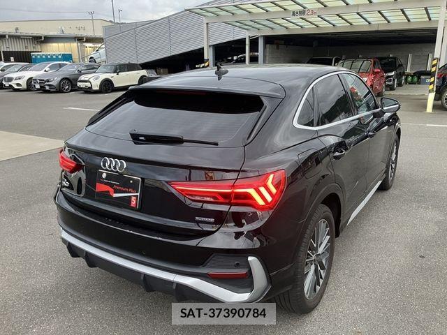 Audi Q3 2023-11 8437947-2