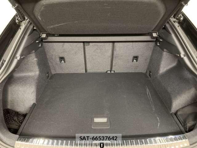 Audi Q3 2024-09 8485048-22