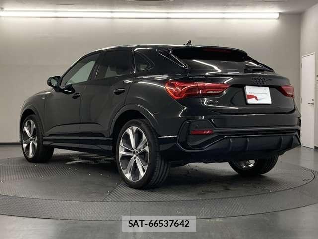 Audi Q3 2024-09 8485048-7