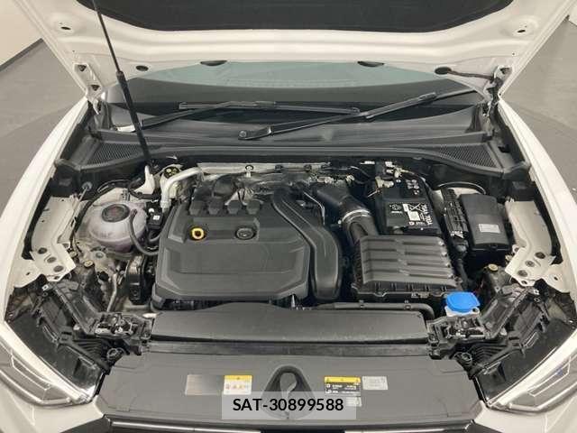Audi Q3 2024-05 8523628-23